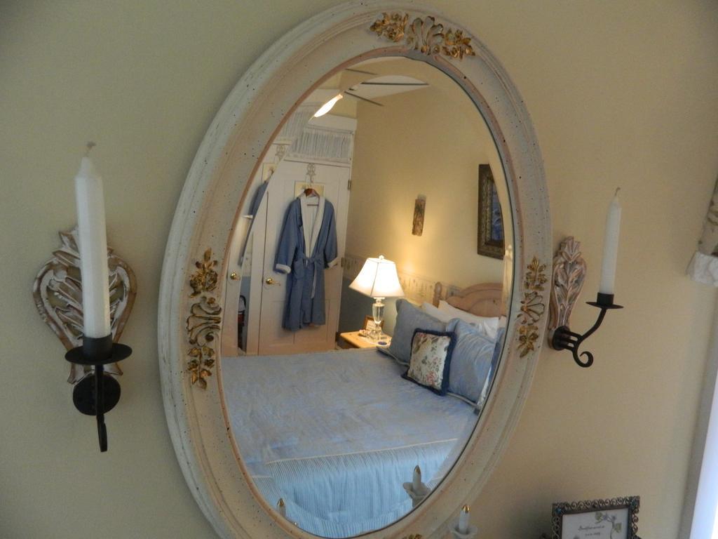 Ej Bowman House Bed & Breakfast Lancaster Room photo